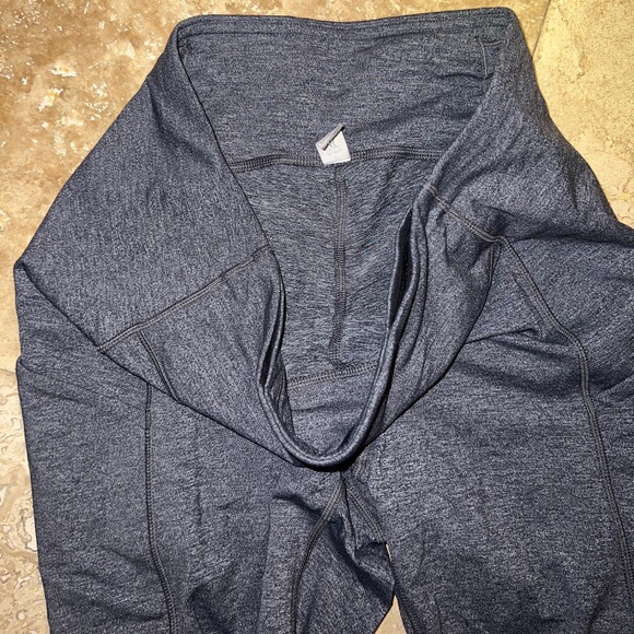 Lululemon leggings - Picture 3 of 7